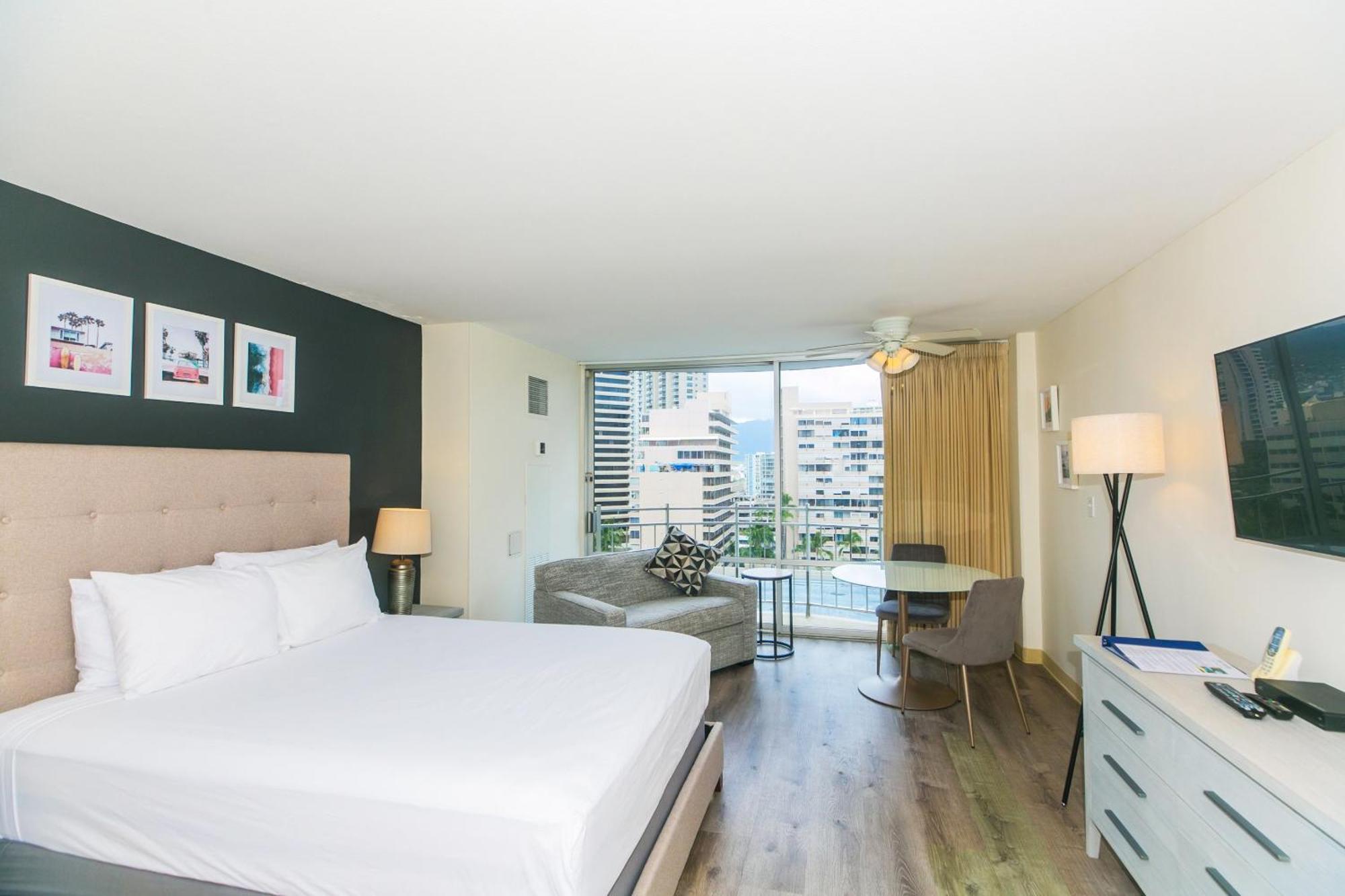 Ilikai Marina 1291 City View Studio Apartment