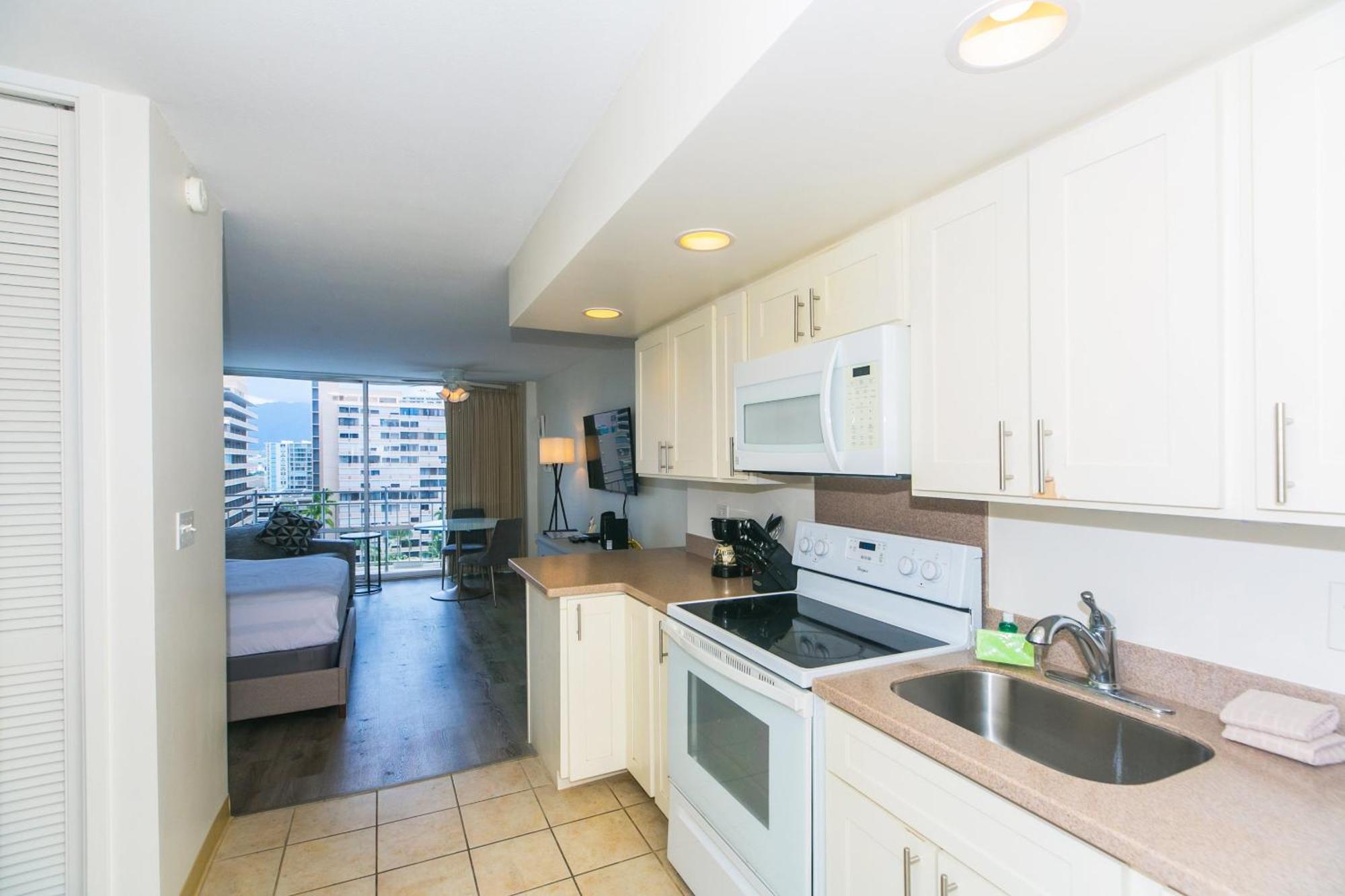 Ilikai Marina 1291 City View Studio Apartment *